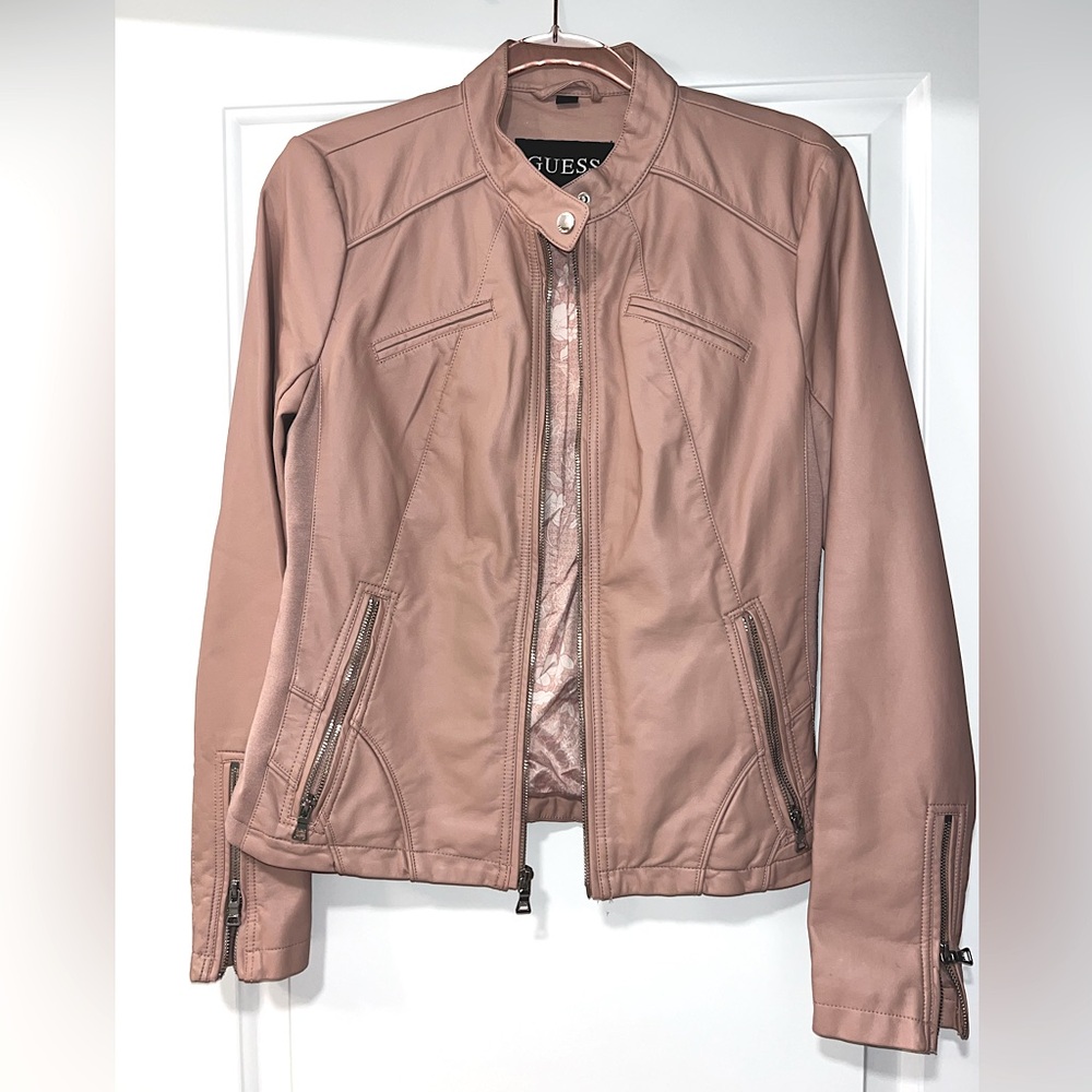 Mauve vegan leather jacket with floral lining 🌸✨